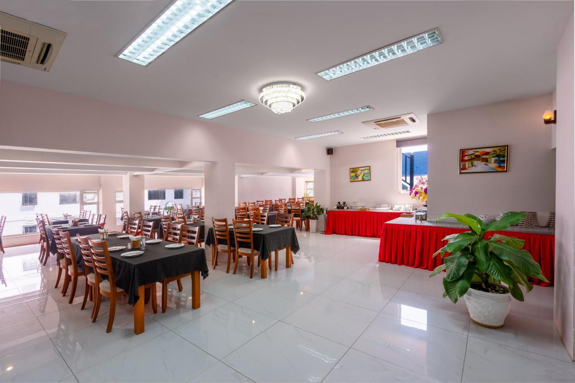 Bidv Beach Hotel Nha Trang Buitenkant foto