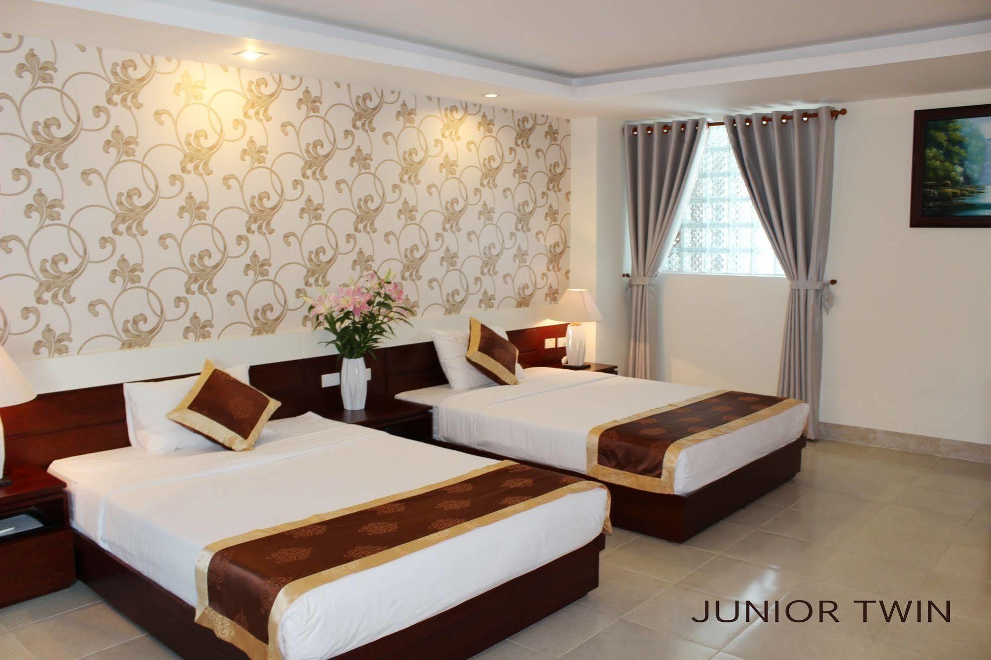 Bidv Beach Hotel Nha Trang Buitenkant foto